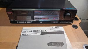 Кассетная дека AIWA AD-F250 с 2 головками стерео HiFi-Япония-1984-1986-год