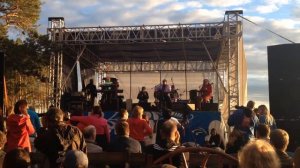 Не пей вина, Гертруда)