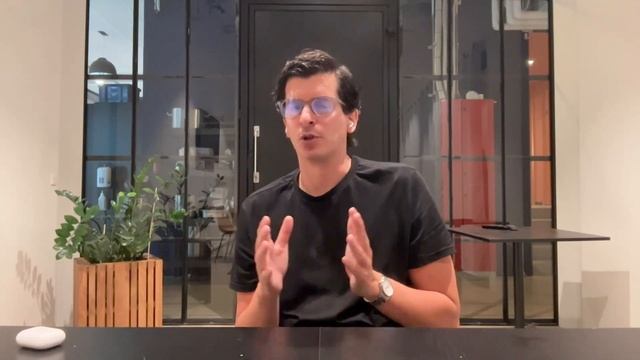 The Story Of Emma Chamberlains Chamberlain Coffee And How To Start Businesses With Creators  E19