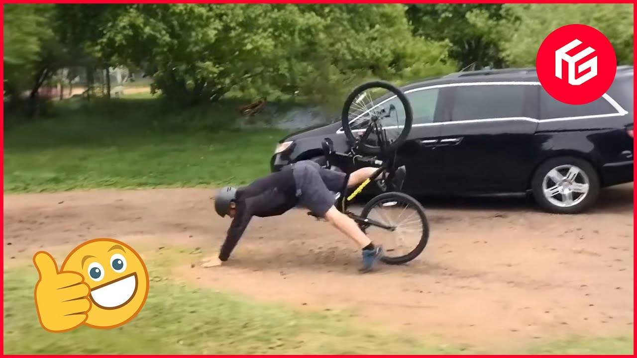 Лучшие смешные видео  😂 Даже попытаться не рассмеяться невозможно 😆 Подборка мгновенных сожаления