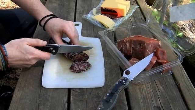 Тесты Spyderco Military vs. Широгоров Табарган 100 (часть 1) смотреть онлайн