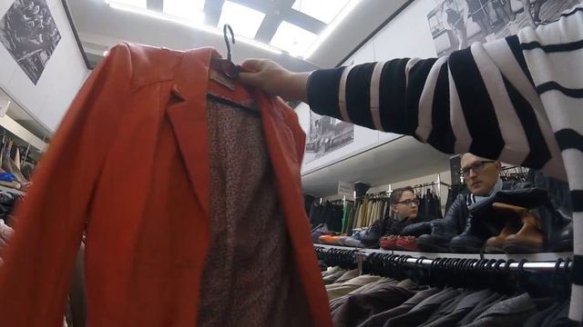 Секонд хенд .Second hand. Шопинг в Праге .Модные вещи даром .