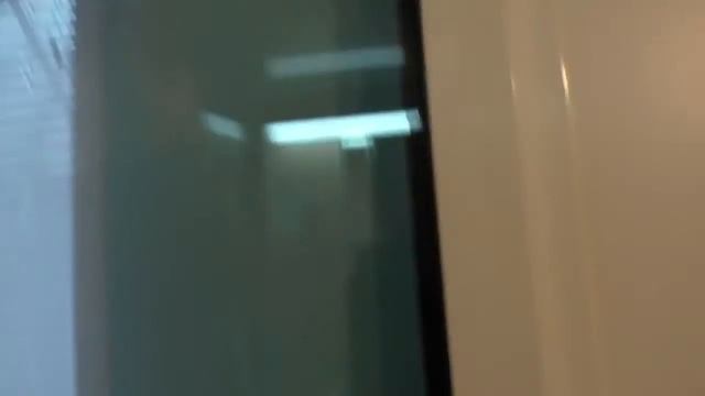 Регулировка окон, расклинивание створки, избавление от сильного провисания смотреть онлайн