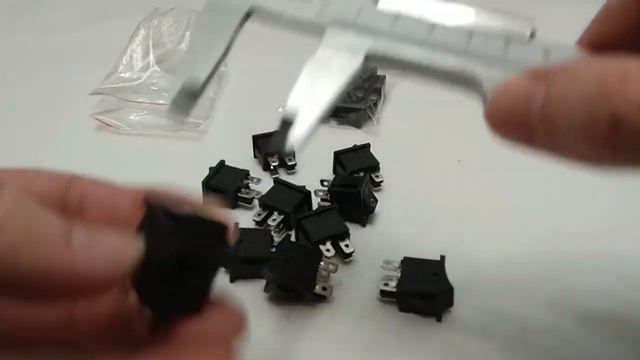 Выключатели KCD1 и клей HeatsinkPlaster (Посылки из Китая) смотреть онлайн