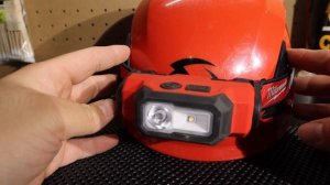 The Best Hard Hat Headlamp - Milwaukee 600 lumen 360-Degree Visibility Hard Hat Headlamp