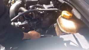 Кольо Китаеца сменя термостат на Opel Zafira