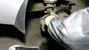 замена задних тормозных колодок киа рио