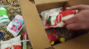 Распаковка гуманитарки