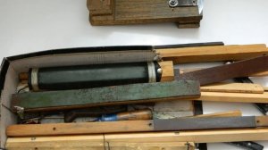 Точилка для ножей , сделана из подручных материалов )))🔪