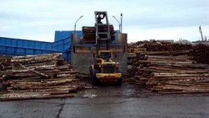 2. Разгрузка сырья с вагонов