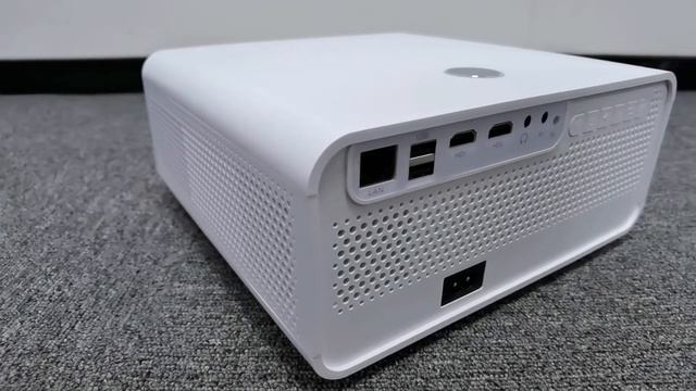 Funphenix ES Projector:Android 9.0 High Cost-effective