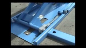 Ножничный подъемник AE&T F6010