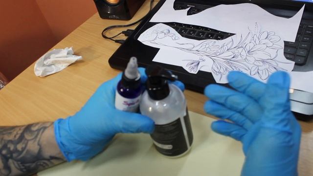 Как правильно перенести эскиз на кожу, чтобы долго не стирался? Перенос рисунка с трансфера на кожу