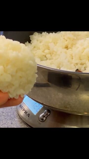 Готовим ролл Филадельфия #филадельфия смотреть онлайн