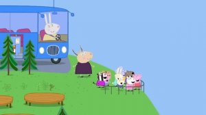 Peppa Pig Goes On A School Trip!