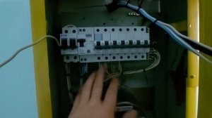Ремонт электрощита в квартире. Замена автоматов