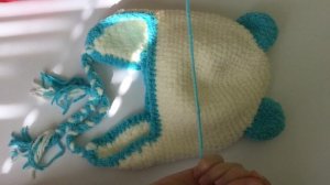 Плюшевый мишка и две велюровые детские шапочки. Пряжа софти - плохое качество или подделка?