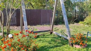 Начали установку забора. Купили сварочный аппарат мужу. Все идёт по плану