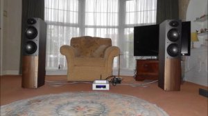 Arcam Solo Mini / Arcam rDAC / Mordaunt Short Aviano 6 / Dubstep 1