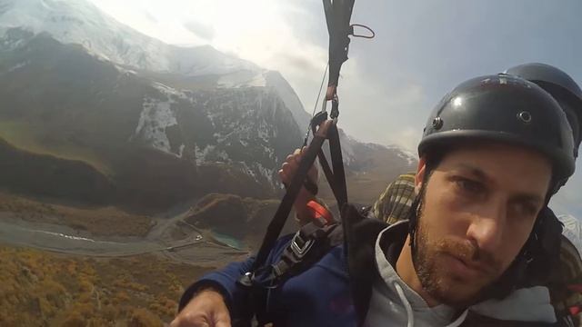 048756 3P L gudauri paragliding полет гудаури skyatlantida com بالمظلات، جورجيا بالمظلات смотреть онлайн