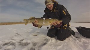 Жерлицы зимой на неизведанном озере. Отжиг на квадрике