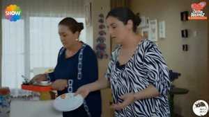 Любовь не понимает слов: У меня пакет был , не могу найти (20 серия)