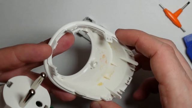 TP LINK HS110 smart socket Disassembly смотреть онлайн