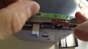 Nissan Leaf - починка неисправности головного устройства_Fix touch screen opens and closes by itself