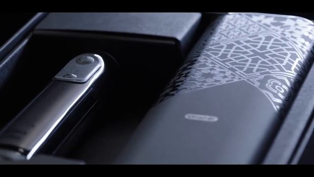 Elektrický zubní kartáček Oral-B Genius X Luxe Edition Anthracite Grey смотреть онлайн