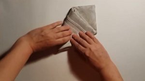 Как сложить салфетку в виде елочки