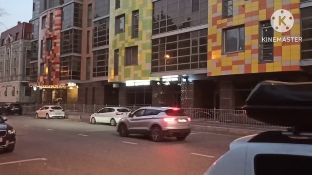 Надя Колорадо.Решила нас поучить уму разуму.А сама ездит по бесплаткам и гудвилам
