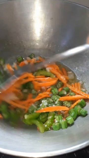 Vegetable fried rice #short смотреть онлайн