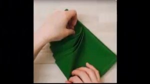 Как сложить салфетки в форме ЕЛКИ