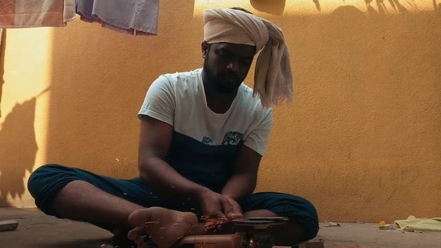 DIY - Santoku knifeMaking - Edge curved for easy finger position for better cut смотреть онлайн