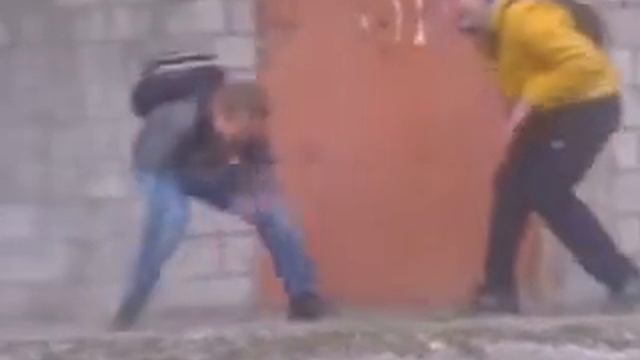 УБИЙСТВО НОЖОМ смотреть онлайн