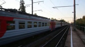 Поезд на станции Карташевская