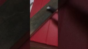 Правка прививочного ножа Due Buoi на коже с пастой Гои
