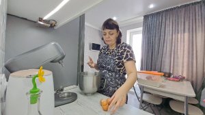 моя МАМА ВСЕГДА так ДЕЛАЛА чак-чак,а теперь И Я//что КУПИЛА в Чижике-работает или нет интересно