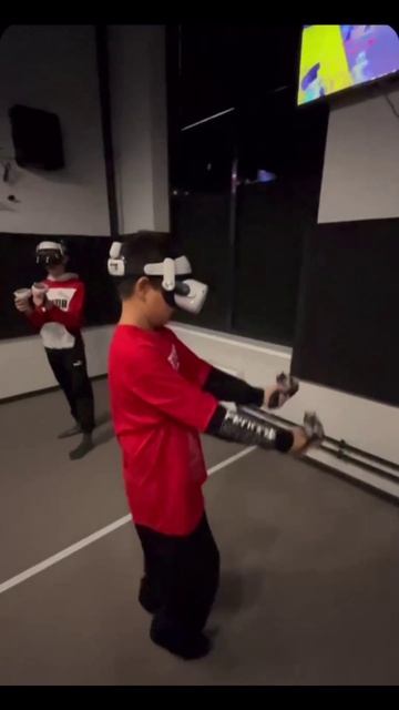 Танцы, эмоции и полный отрыв в мире VR PLANETS! смотреть онлайн