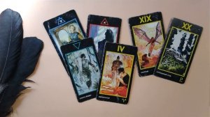 КАКАЯ ДАМА ЗА ВАМИ СЛЕДИТ?❗  У КОГО ВЫ НЕ ВЫХОДИТЕ ИЗ ГОЛОВЫ?❗  / Таро для мужчин 💘