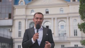 Поздравление одним словом.Артур Балаян