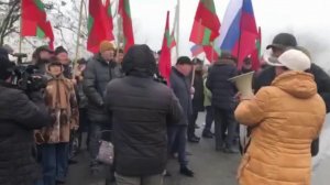 Массовые митинги проходят в Приднестровье