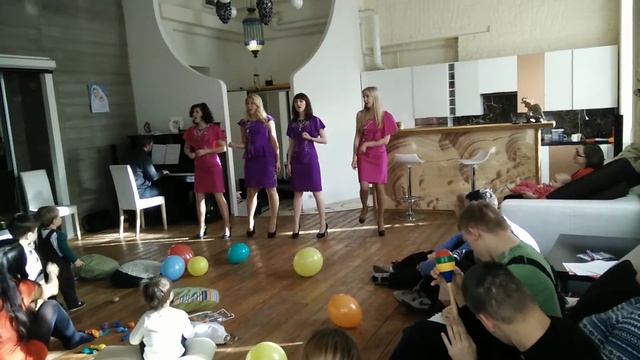 Проект 'Я с мамой на концерт' представляет: квартет 'Небесные ласточки' 15.02.15 смотреть онлайн