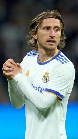 Review of football games - Luka Modric