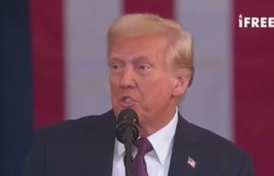 "Наш Дональд"