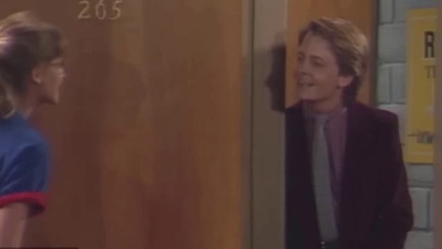 Michael J. Fox gazed adoringly at his wife Tracy Pollan as they posed together at the Time 100 Gala смотреть онлайн