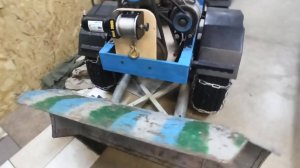 Нажимаю кнопки и радуюсь. Электролебедка для самодельного мини-трактора