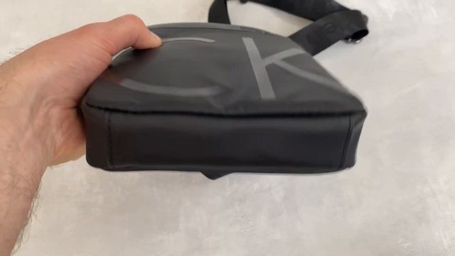 Сумка Calvin Klein смотреть онлайн