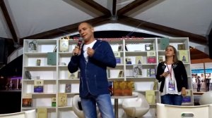 Презентация книги Михаила Синельникова-Оришака "Америка без туземного прищура"