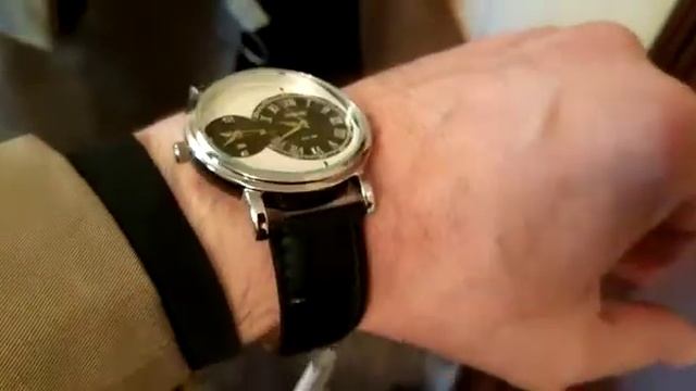 Часы August Steiner мужские чёрный кожаный ремешок белый циферблат 43мм с двумя чёрными циферблатам